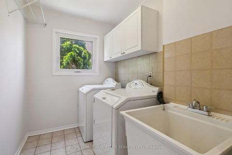 Photo 22 at 2365 Grand Ravine Drive, RO River Oaks, Oakville