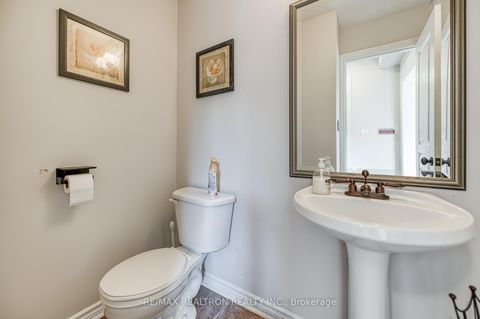 Photo 4 at 31 Preakness Drive, Don Mills, Toronto