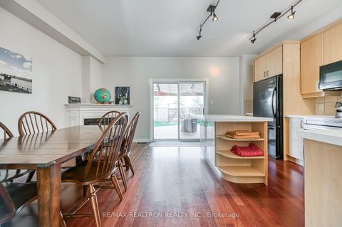 Photo 13 at 31 Preakness Drive, Don Mills, Toronto
