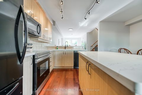 Photo 16 at 31 Preakness Drive, Don Mills, Toronto