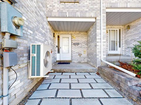 Photo 1 at 34 - 120 D'Ambrosio Drive, Painswick North, Barrie Photo 1 at 34 - 120 D'Ambrosio Drive, Painswick North, Barrie