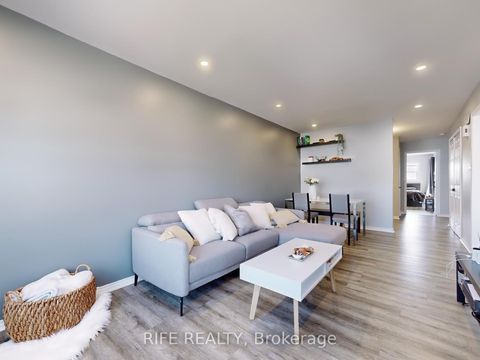 Photo 2 at 34 - 120 D'Ambrosio Drive, Painswick North, Barrie