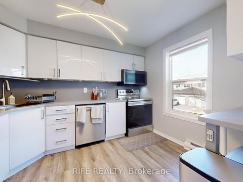 Photo 7 at 34 - 120 D'Ambrosio Drive, Painswick North, Barrie Photo 7 at 34 - 120 D'Ambrosio Drive, Painswick North, Barrie