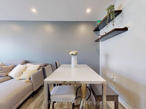 Photo 11 at 34 - 120 D'Ambrosio Drive, Painswick North, Barrie