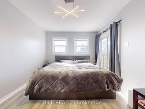 Photo 15 at 34 - 120 D'Ambrosio Drive, Painswick North, Barrie