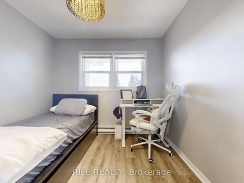 Photo 18 at 34 - 120 D'Ambrosio Drive, Painswick North, Barrie