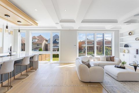 Photo 15 at 117 Crestwood Road, Yorkhill, Vaughan