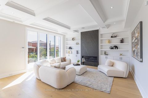 Photo 16 at 117 Crestwood Road, Yorkhill, Vaughan