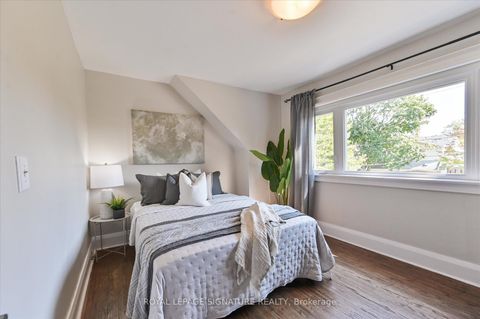 Photo 13 at 80 Mortimer Avenue, Broadview North, Toronto