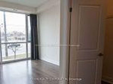 Photo 4 at 215 - 4700 Highway 7 Road, East Woodbridge, Vaughan