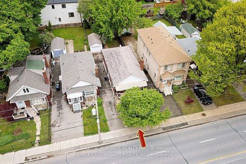 Photo 3 at 334 O'Connor Drive, East York, Toronto Photo 3 at 334 O'Connor Drive, East York, Toronto