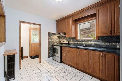 Photo 9 at 334 O'Connor Drive, East York, Toronto