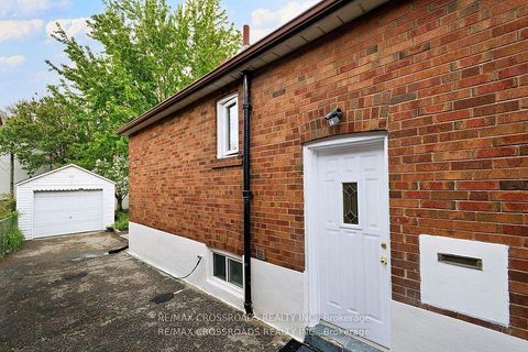 Photo 31 at 334 O'Connor Drive, East York, Toronto