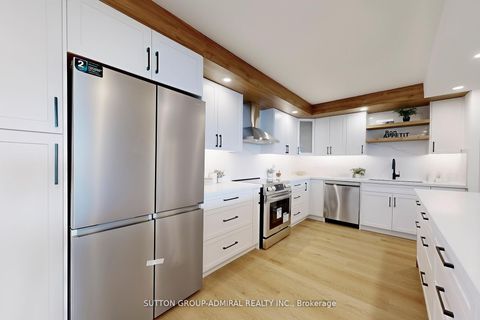 Photo 3 at 2009 - 65 Spring Garden Avenue, Willowdale East, Toronto