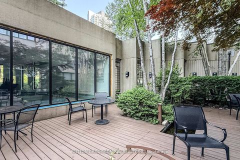 Photo 31 at 2009 - 65 Spring Garden Avenue, Willowdale East, Toronto