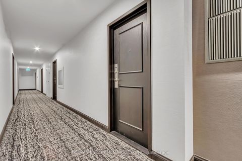 Photo 4 at 756 - 24 Southport Street, Swansea, Toronto