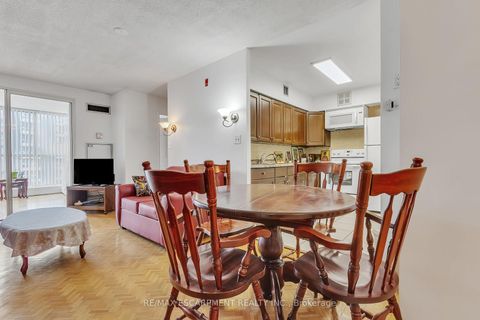 Photo 8 at 756 - 24 Southport Street, Swansea, Toronto