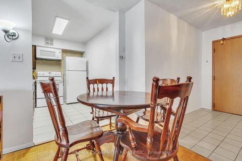 Photo 9 at 756 - 24 Southport Street, Swansea, Toronto