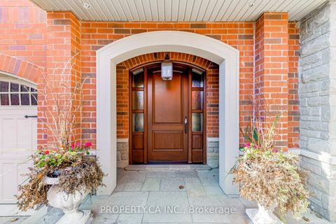 Photo 1 at 34 Hillside Drive, Broadview North, Toronto