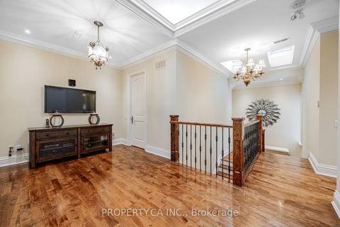 Photo 15 at 34 Hillside Drive, Broadview North, Toronto