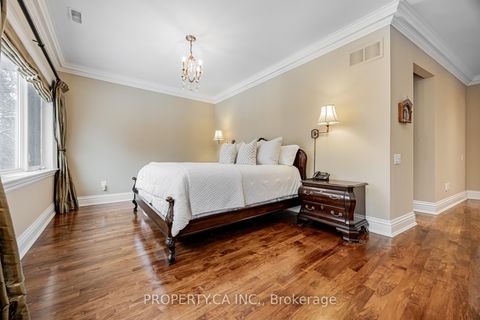 Photo 17 at 34 Hillside Drive, Broadview North, Toronto