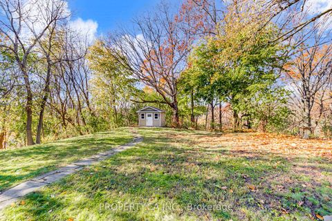 Photo 32 at 34 Hillside Drive, Broadview North, Toronto