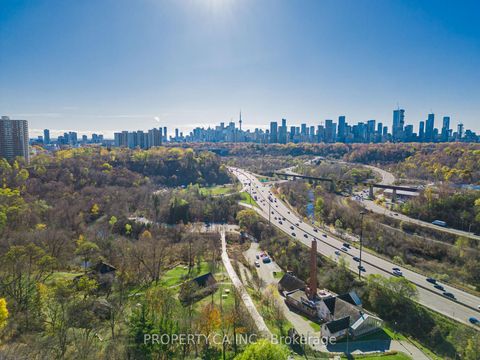 Photo 40 at 34 Hillside Drive, Broadview North, Toronto