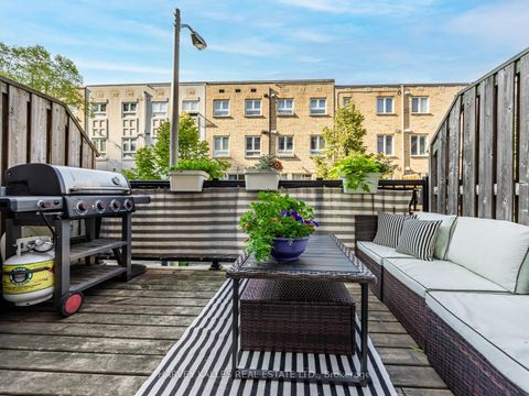 Photo 25 at 52 Market Garden Mews, Queensway, Toronto