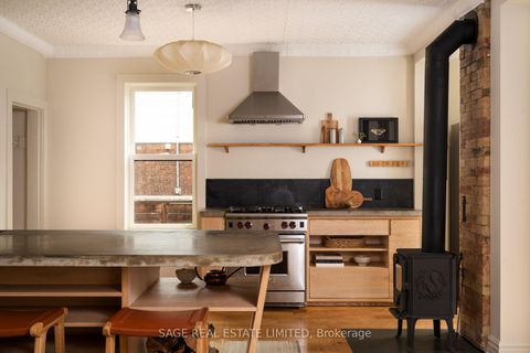 Photo 10 at 322 Sorauren Avenue, Roncesvalles, Toronto