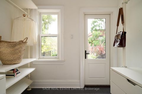 Photo 17 at 322 Sorauren Avenue, Roncesvalles, Toronto