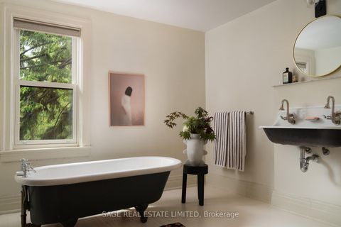 Photo 21 at 322 Sorauren Avenue, Roncesvalles, Toronto