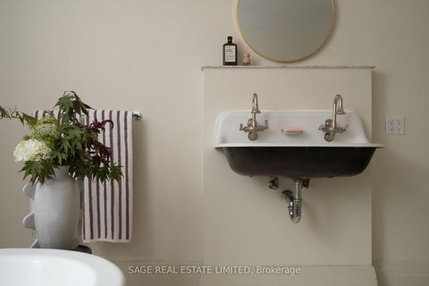 Photo 23 at 322 Sorauren Avenue, Roncesvalles, Toronto