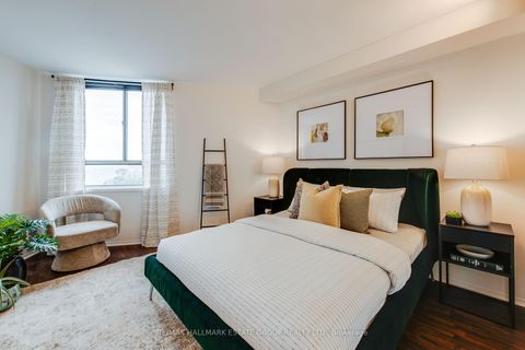 Photo 17 at 1102 - 270 Queens Quay W, Waterfront Communities C1, Toronto