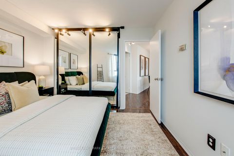 Photo 19 at 1102 - 270 Queens Quay W, Waterfront Communities C1, Toronto