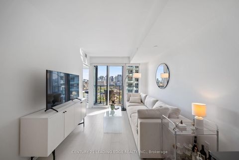 Photo 1 at 2020 - 19 Western Battery Road, Niagara, Toronto