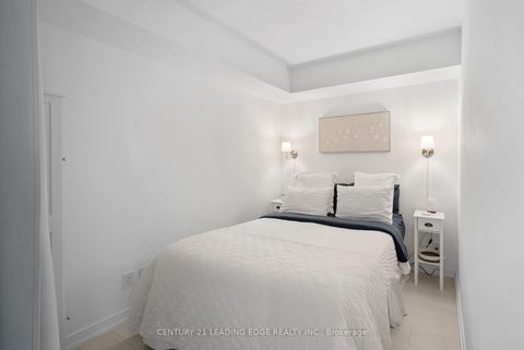 Photo 4 at 2020 - 19 Western Battery Road, Niagara, Toronto