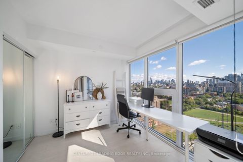 Photo 8 at 2020 - 19 Western Battery Road, Niagara, Toronto