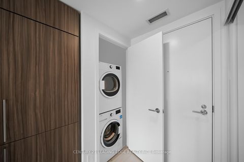 Photo 11 at 2020 - 19 Western Battery Road, Niagara, Toronto