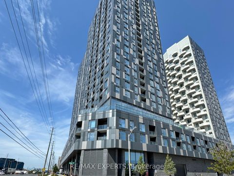 Photo 1 at 605 - 474 Caldari Rd Road, Concord, Vaughan