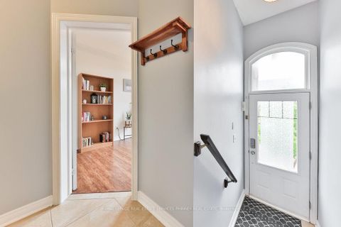 Photo 3 at 14 - 2410 Woodstock Trail, WM Westmount, Oakville