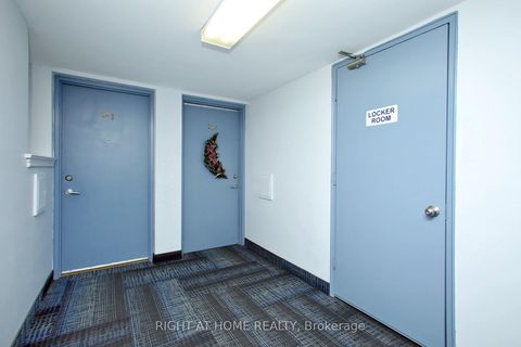 Photo 3 at 301 - 59 Neptune Drive, Lawrence, Toronto