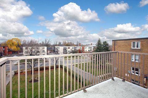 Photo 18 at 301 - 59 Neptune Drive, Lawrence, Toronto