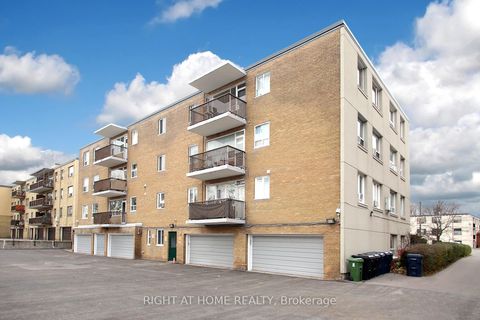 Photo 19 at 301 - 59 Neptune Drive, Lawrence, Toronto