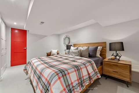 Photo 42 at 488 Ontario Street, South St. James Town, Toronto