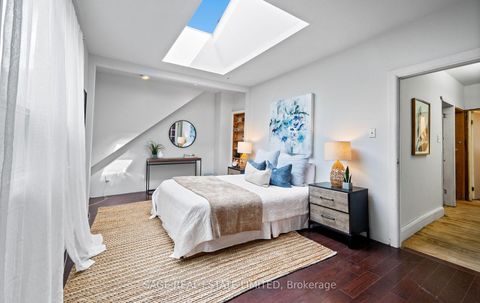 Photo 20 at 33 Avonlea Boulevard, Crescent Town, Toronto