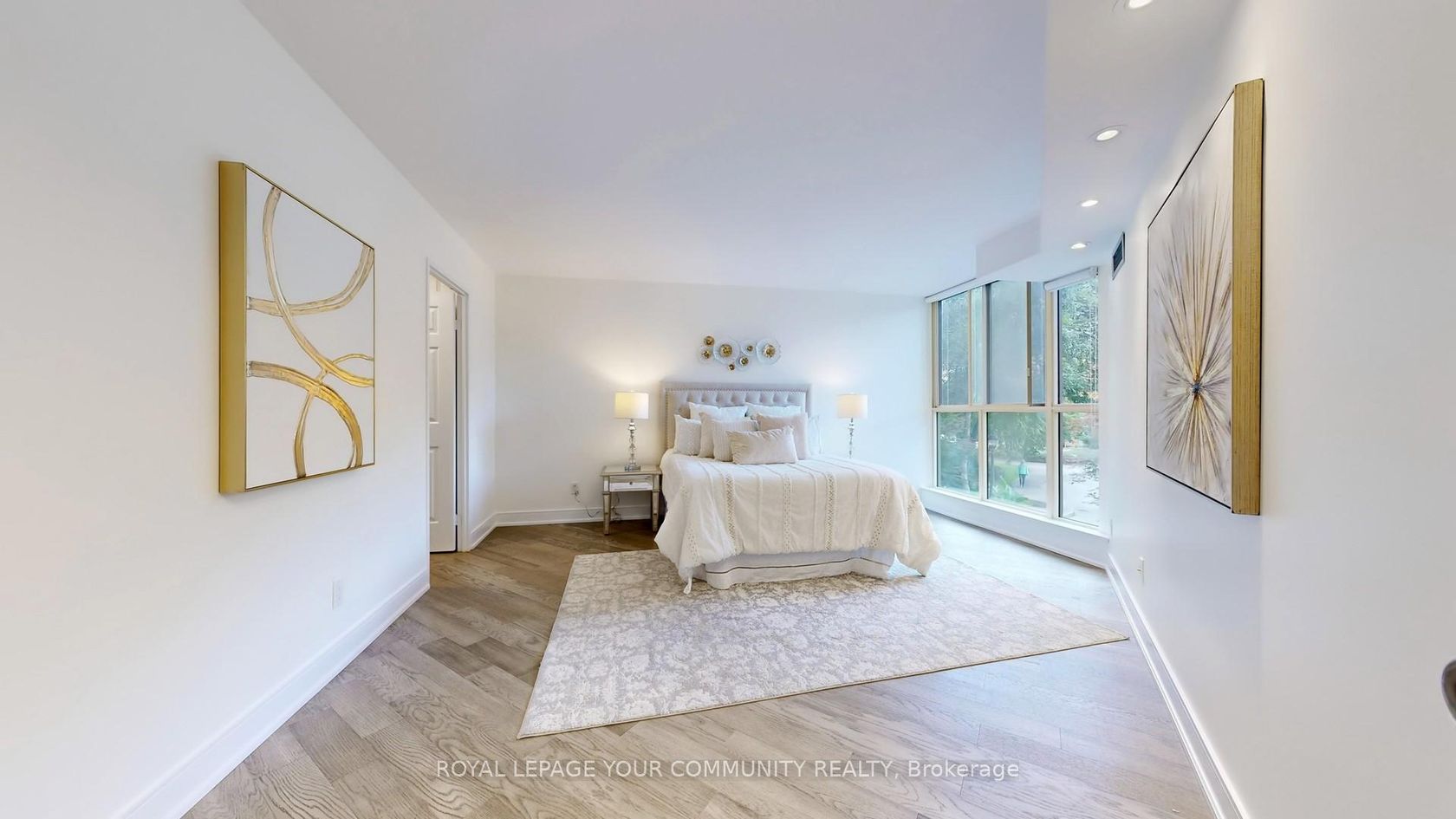 Photo 12 at 233 - 22 Southport Street, Swansea, Toronto Photo 12 at 233 - 22 Southport Street, Swansea, Toronto