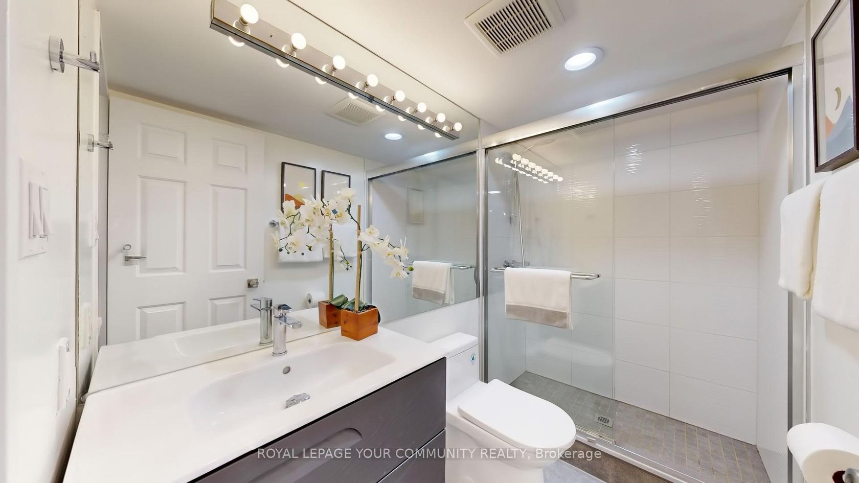 Photo 23 at 233 - 22 Southport Street, Swansea, Toronto Photo 23 at 233 - 22 Southport Street, Swansea, Toronto