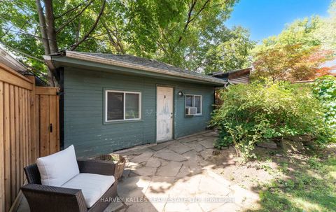 Photo 28 at 306 Wychwood Avenue, Cedarvale, Toronto