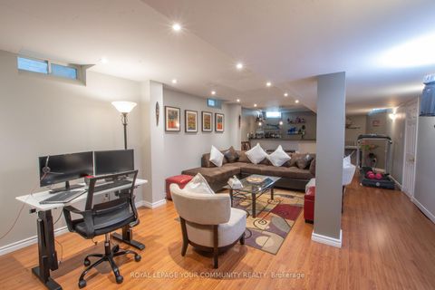 Photo 20 at 226 Kayla Crescent, Maple, Vaughan