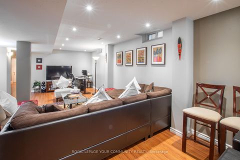 Photo 23 at 226 Kayla Crescent, Maple, Vaughan